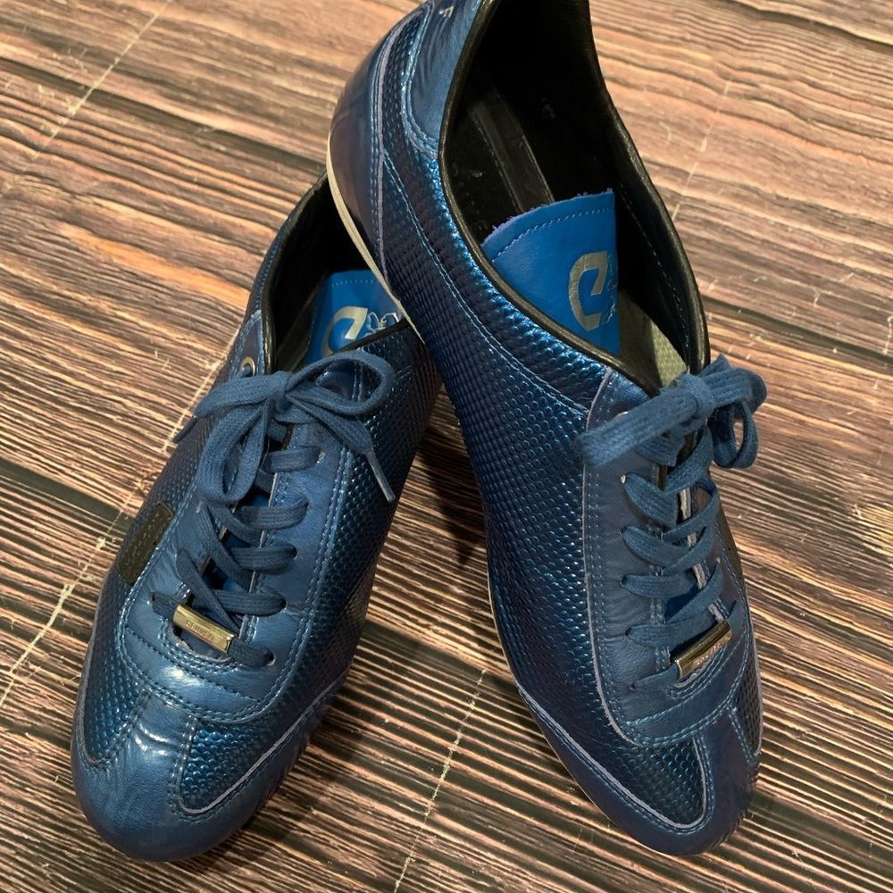 CRUYFF Recopa Classic size EU 43 (US 10)
B21 - Picture 2 of 11